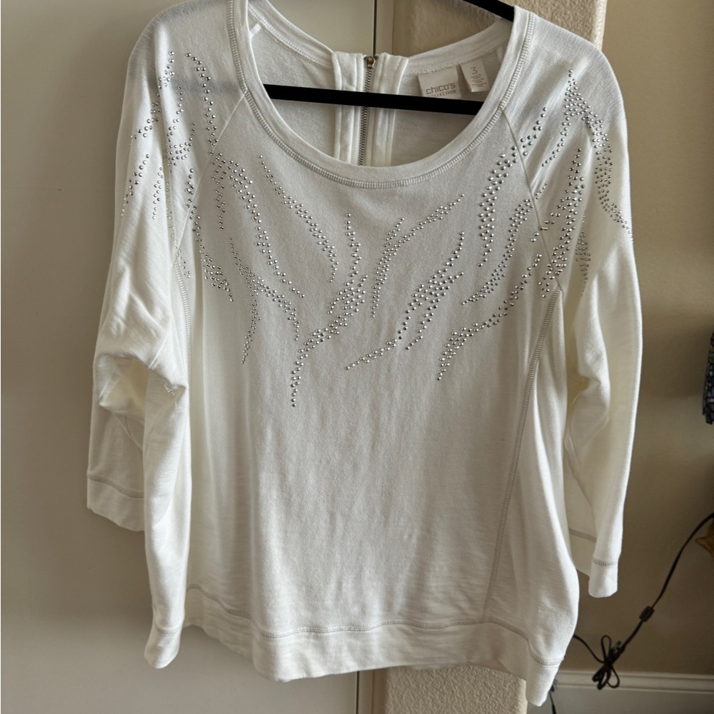 Chico’s long sleeve bling sweatshirt size 3